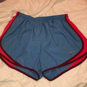 NIKE DRI-FIT RUNNING SHORTS
